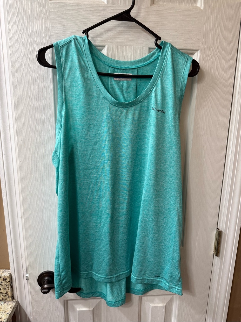 Columbia Women’s Teal Athletic Sleeveless Tank